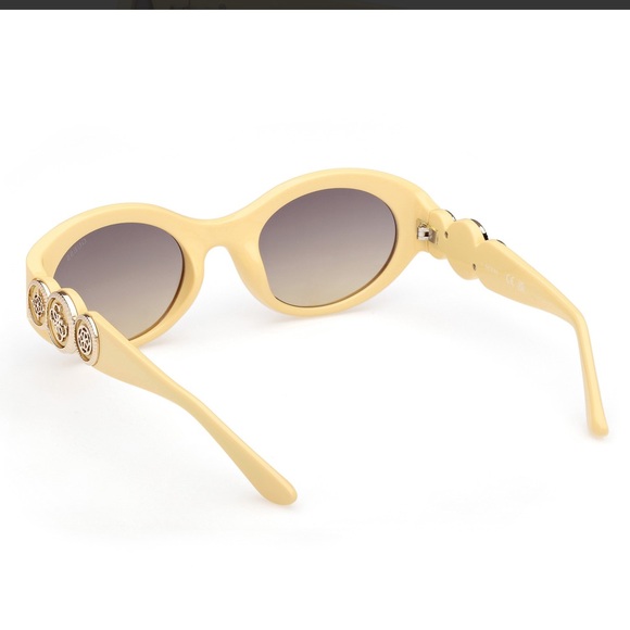 NEW Guess Marciano Oval Peony Sunglasses Chic Yellow Oval Sunglasses main image 10